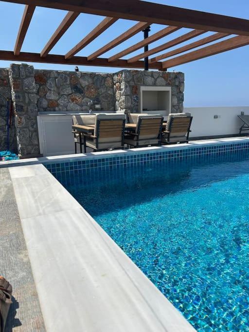 Penthouse Med Privat Saltvannsbasseng Pa Esentepe Beach 凯里尼亚 外观 照片